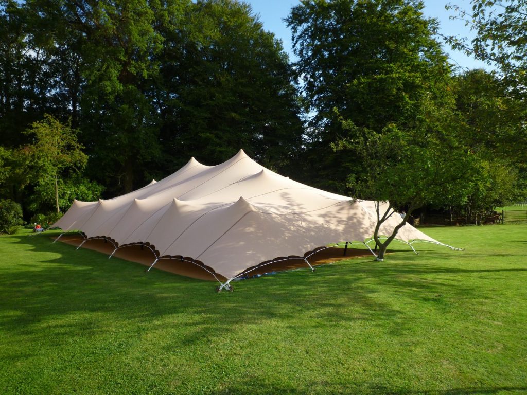 A freeform stretch tent structure